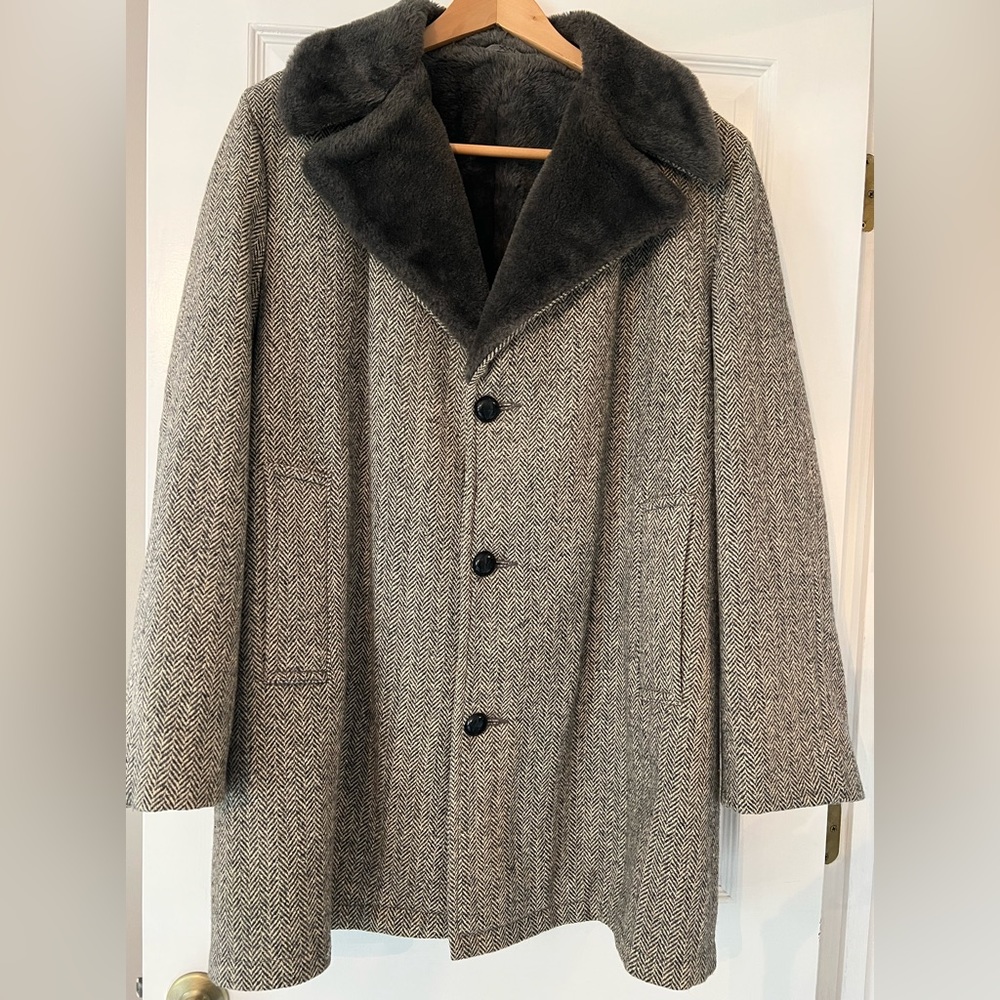Vintage Men’s Herringbone Tweed Wool Coat